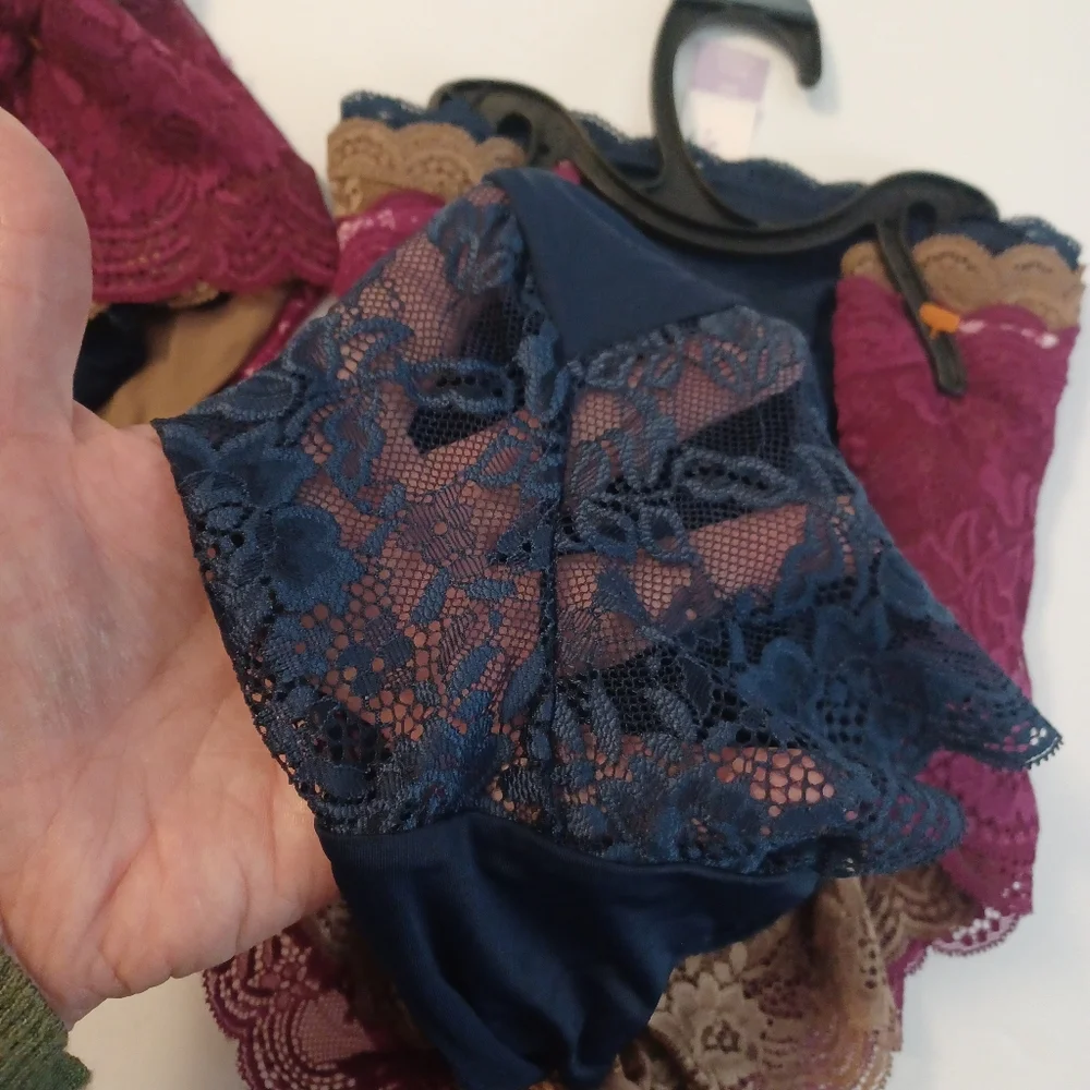 NEW JoySpun Lot Of 3 Pairs Cheeky And 3 Pairs Thong Underware Sz XXXL 22
